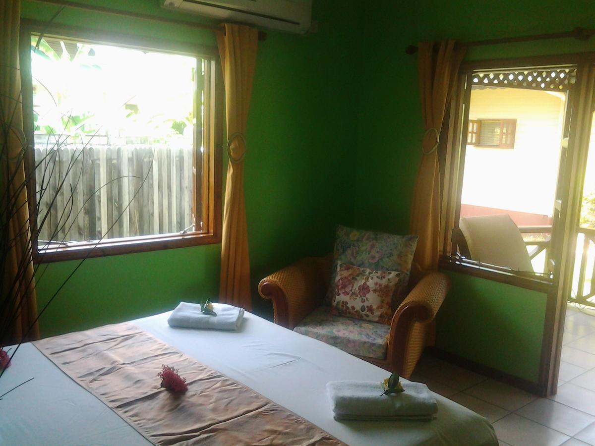 Villa Creole Диг Екстериор снимка