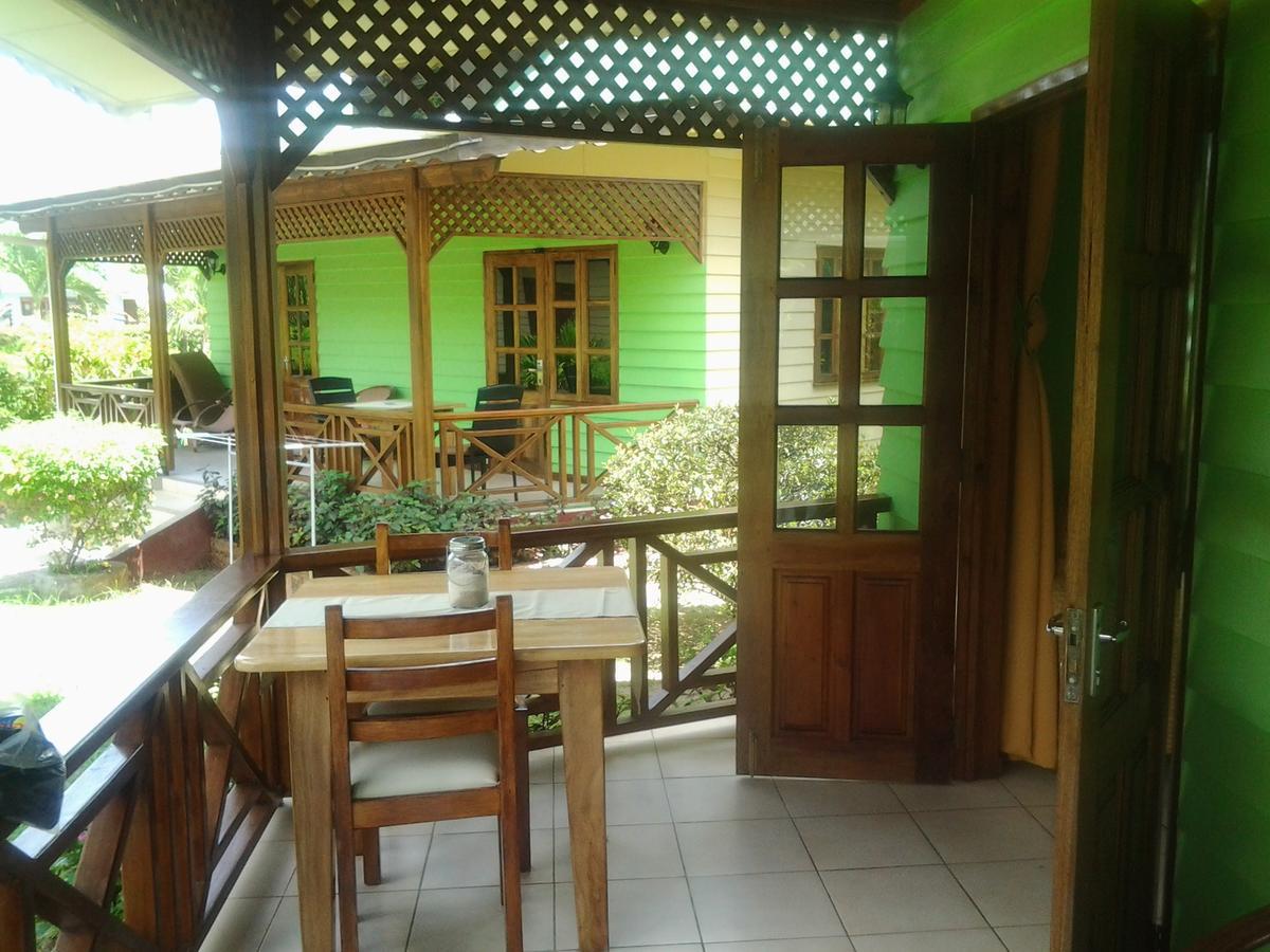 Villa Creole Диг Екстериор снимка